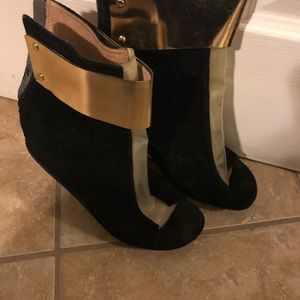 Jeffrey Campbell